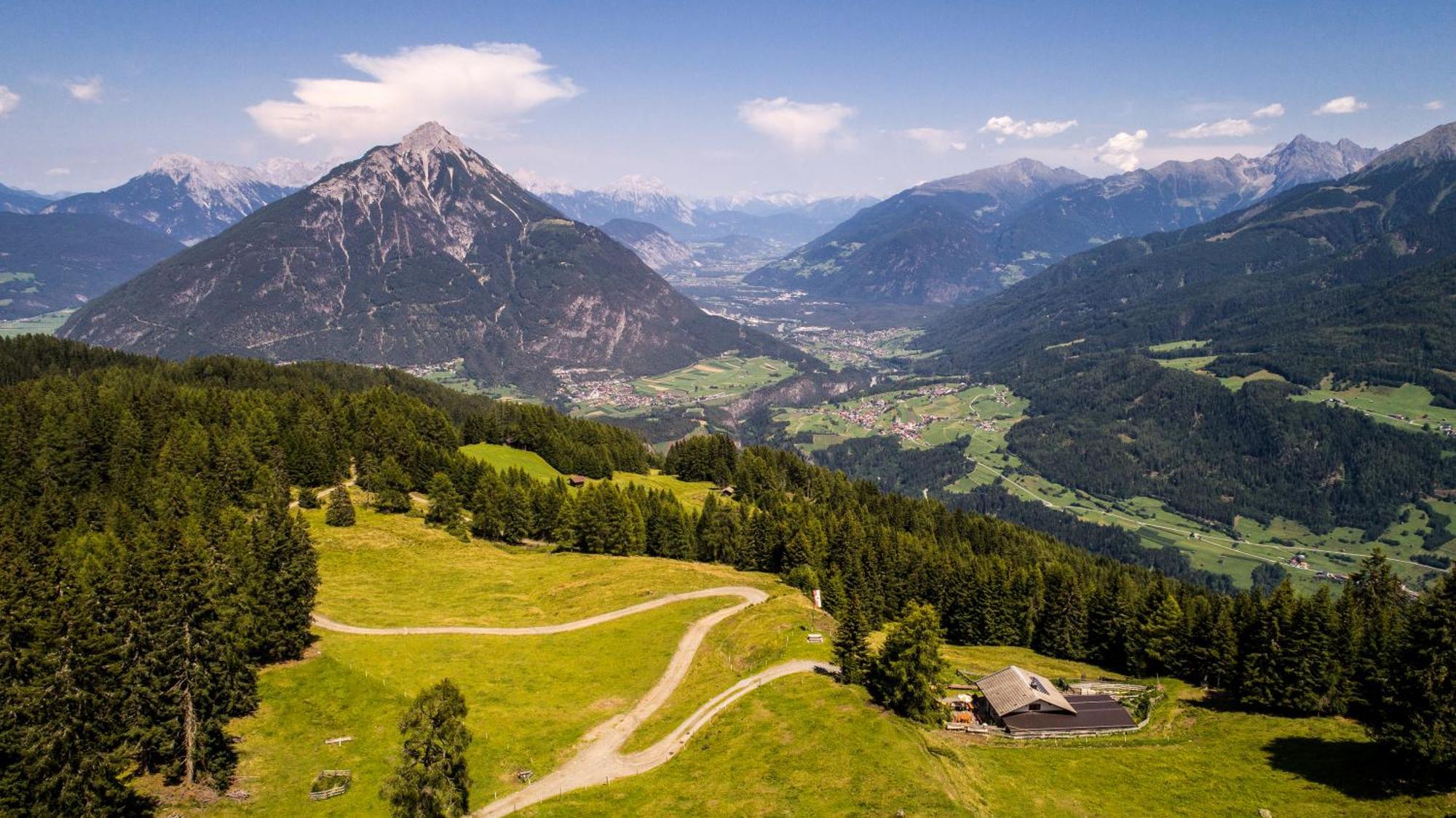 Apart Alpenzeit Arzl im Pitztal Eksteriør billede