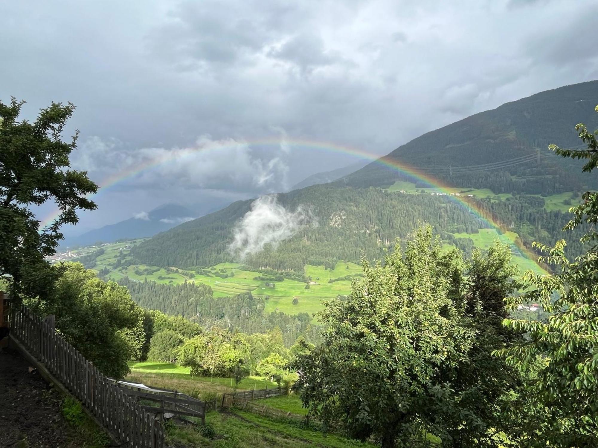 Apart Alpenzeit Arzl im Pitztal Eksteriør billede